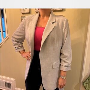 H&M Gray Blazer - Size XL - Perfect Condition - Versatile Style for Any Occasion